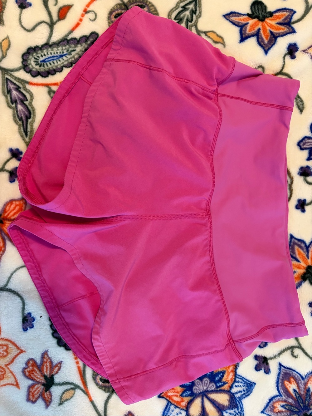 Lululemon speed up shorts 2.5” high rise